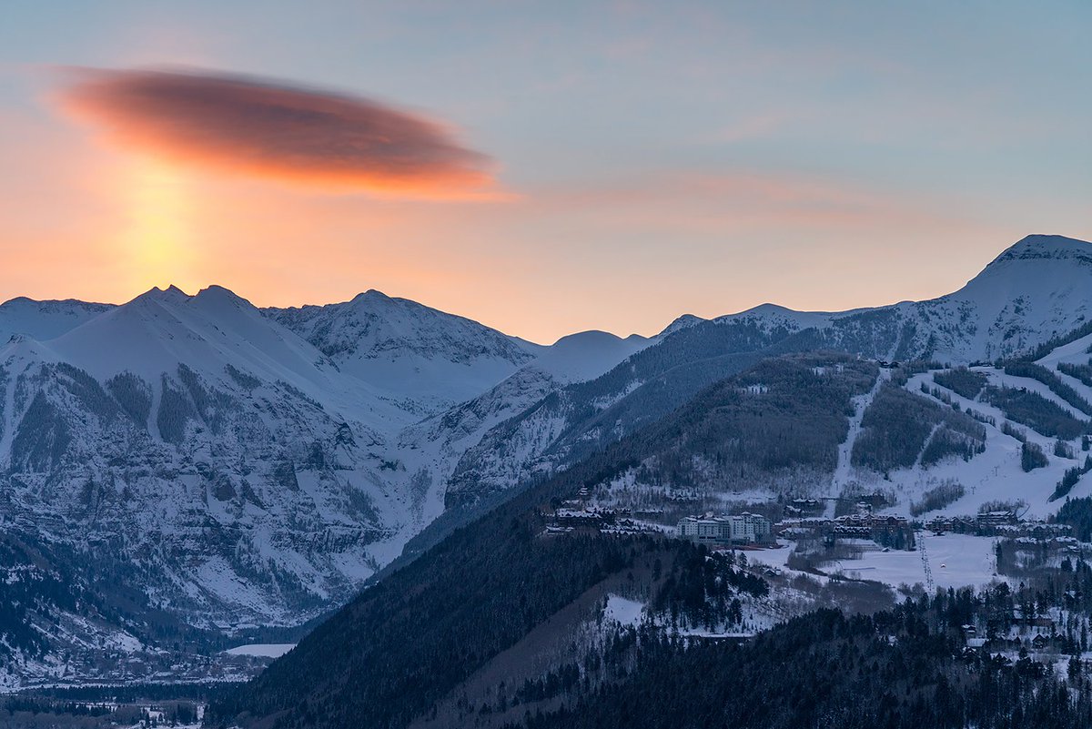 VisitTelluride's tweet photo. We love this storm cycle but are very happy to be able to enjoy our view again. 2.5 feet of snow in the past week and more on the way. Photo @ryanbonneau
#VisitTelluride #stormcycle https://t.co/Bb9jA8hd6P