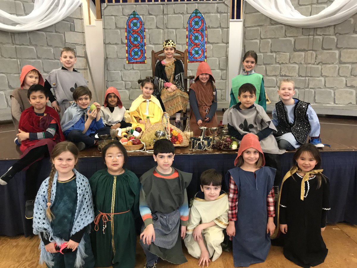 haltonwaldorf's tweet image. Today, our grade 2s gave a wonderful performance of “The King’s Advisors” in front of the school. What an engaging way to learn about math! Well done, Grade 2s! #classplay #whywaldorf