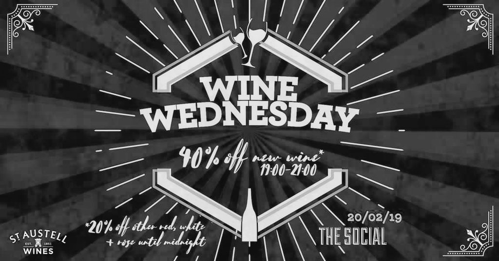 It starts at 7pm!
See you at the bar 🍷🎉