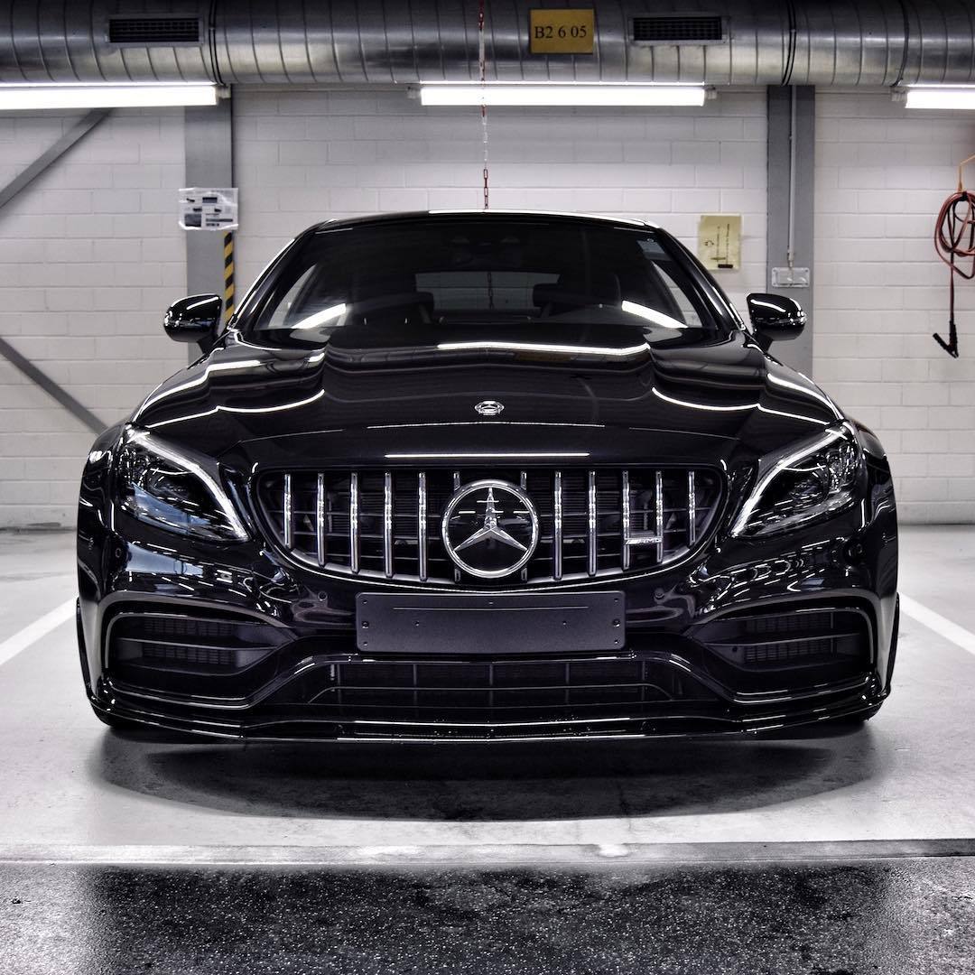 Mercedes Benz Engine Revving And Exhaust Sound Mercedesamg C63s Cclass More T Co S23ycf0hku Mercedes Amg C 63 S Coupe Kraftstoffverbrauch Kombiniert 10 1 L 100 Km Co Emissionen Kombiniert 230 G Km T Co