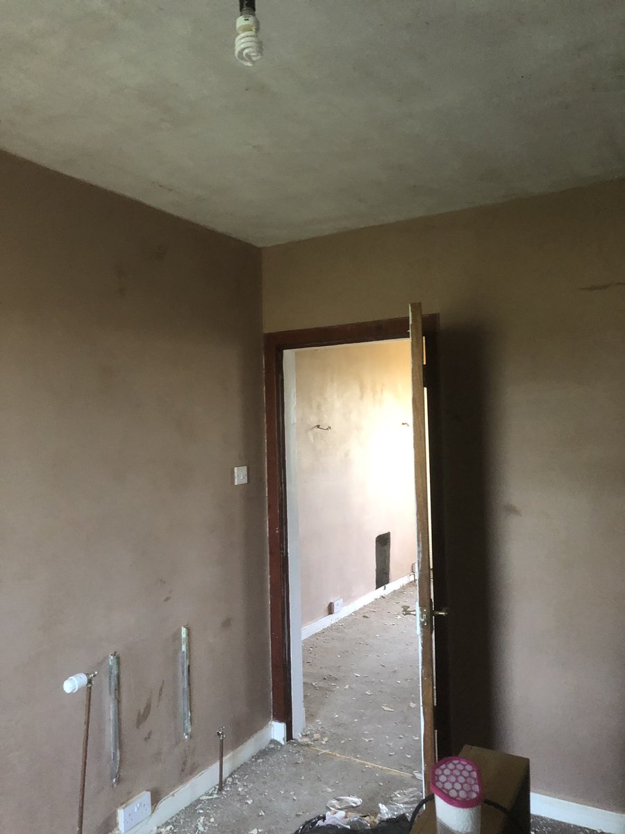 2 bed flat renovation-Tjg property services.