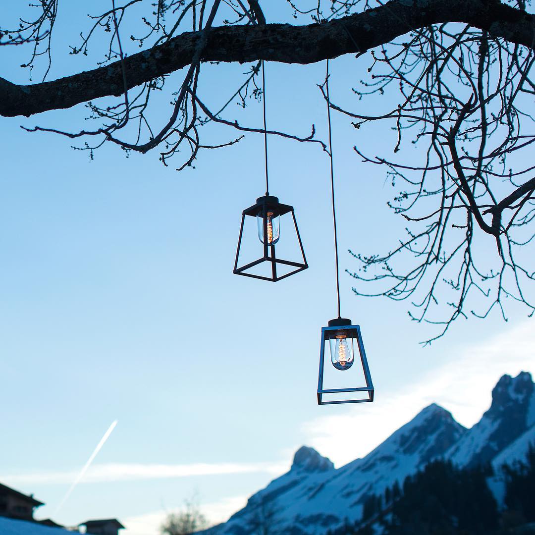 LAMPIOK MODEL 1 | ROGER PRADIER - Different styles, same brightness. <a href="/stephanejoyeux/">Stephane</a> 
View the product here : bestandbrown.com/lights/roger-p…
.
.
#RogerPradier # Lampiok #outdoorlighting #cosy #design #BestandBrown