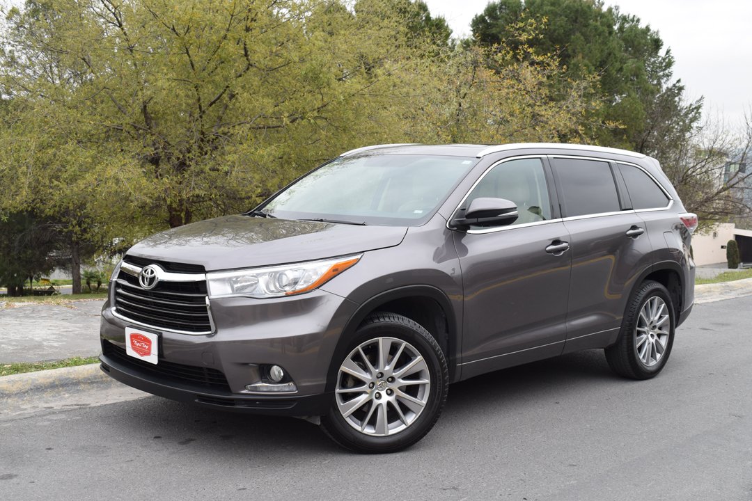 TipiTopmx's tweet photo. #TOYOTAHIGHLANDER #Autos2014 #AutosMTY Precio: $365,000 | Info completa: https://t.co/jRcGqeZdSy https://t.co/cDiYX8Y9e5