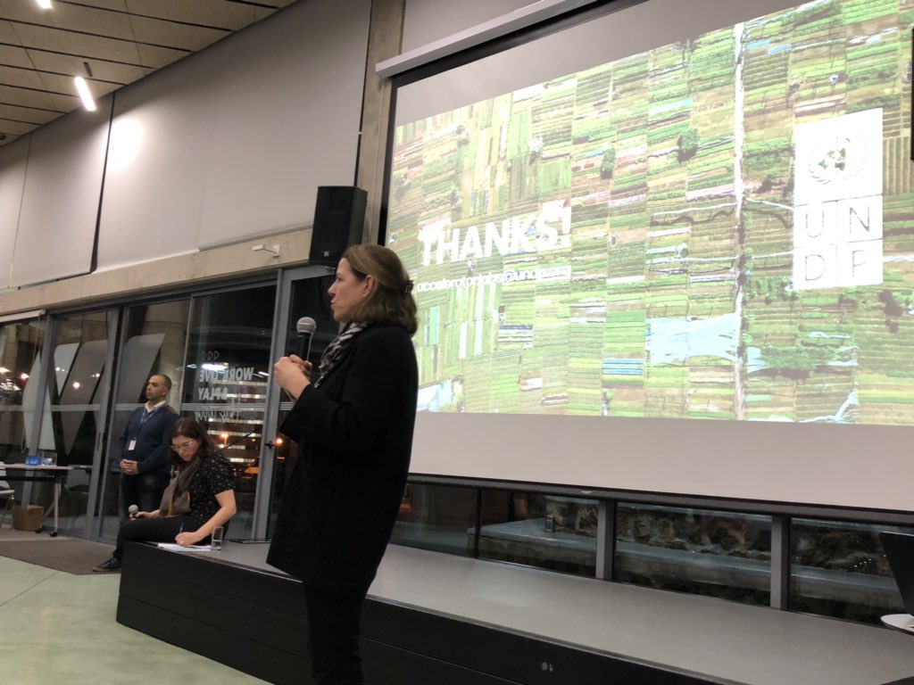 samar_dani's tweet image. ‘Let’s open the box, experiment and find solutions together- get ideas, test them and see if we can go somewhere’ @MoyroudUN explaining in simple words how the @UNDP_Lebanon #accelator #labs will help drive development for #impact!