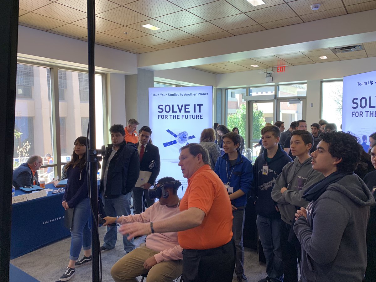 chapinpltw's tweet image. Looking for a chance to pilot #HSInternships with #LockheedMartin #ChapinMagnet #EWeek2019 @LockheedMartin @EngineeringUTEP