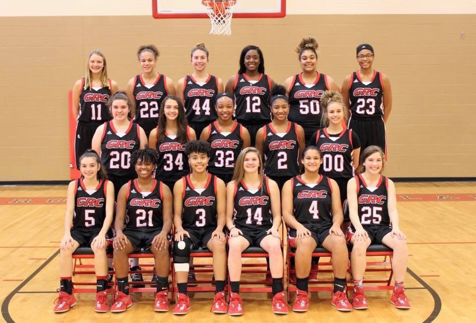 Friends and family near the bourbon county, Paris area tonight my team takes on Bourbon county at Bourbon for the 40th district title, this could be our 6th district win in a row! #winthelastone #letsgetit #gocards 🏀❤️