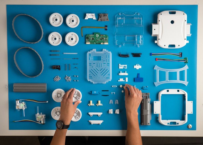 N5Dave's tweet image. Sphero RVR! Drive! Program! Customize! 
techmash.co.uk/2019/02/20/sph…
#Sphero #RVR #SpheroRVR #Robot #Programmable #Drive #Program #Customize #Software #Hardware #SpheroEduApp #Sensors