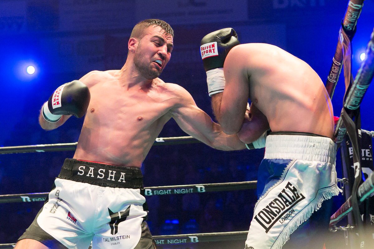 BFNpromotions's tweet photo. FIGHT RECAP #YengoyanMatic | π₯
Results: Sacha Yengoyan win by unanimous decision against Nikola Matic.
Roeselare, Belgium π§πͺ #BoxingFightNight2 #BFN2
π· Photo Credit: Peter Stuijk Bedrijfsfotografie https://t.co/QsHUHfrmBs