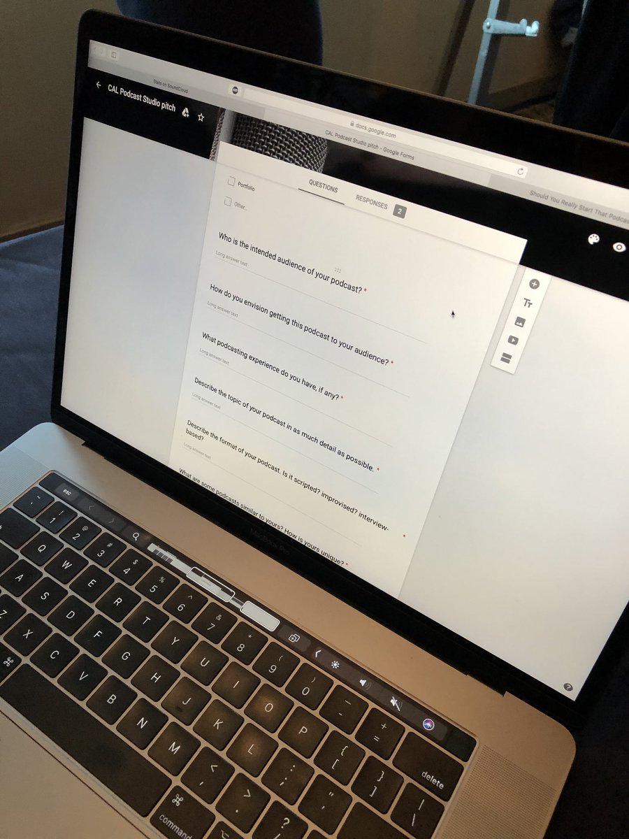 TrinEdTech's tweet photo. Daniel Trego and a team at Michigan State help create faculty-driven podcasts with a large listener base by focusing on issues of intention and audience. This process starts with the form faculty use to pitch their shows. #ELI2019 https://t.co/ge7wBgnMJD