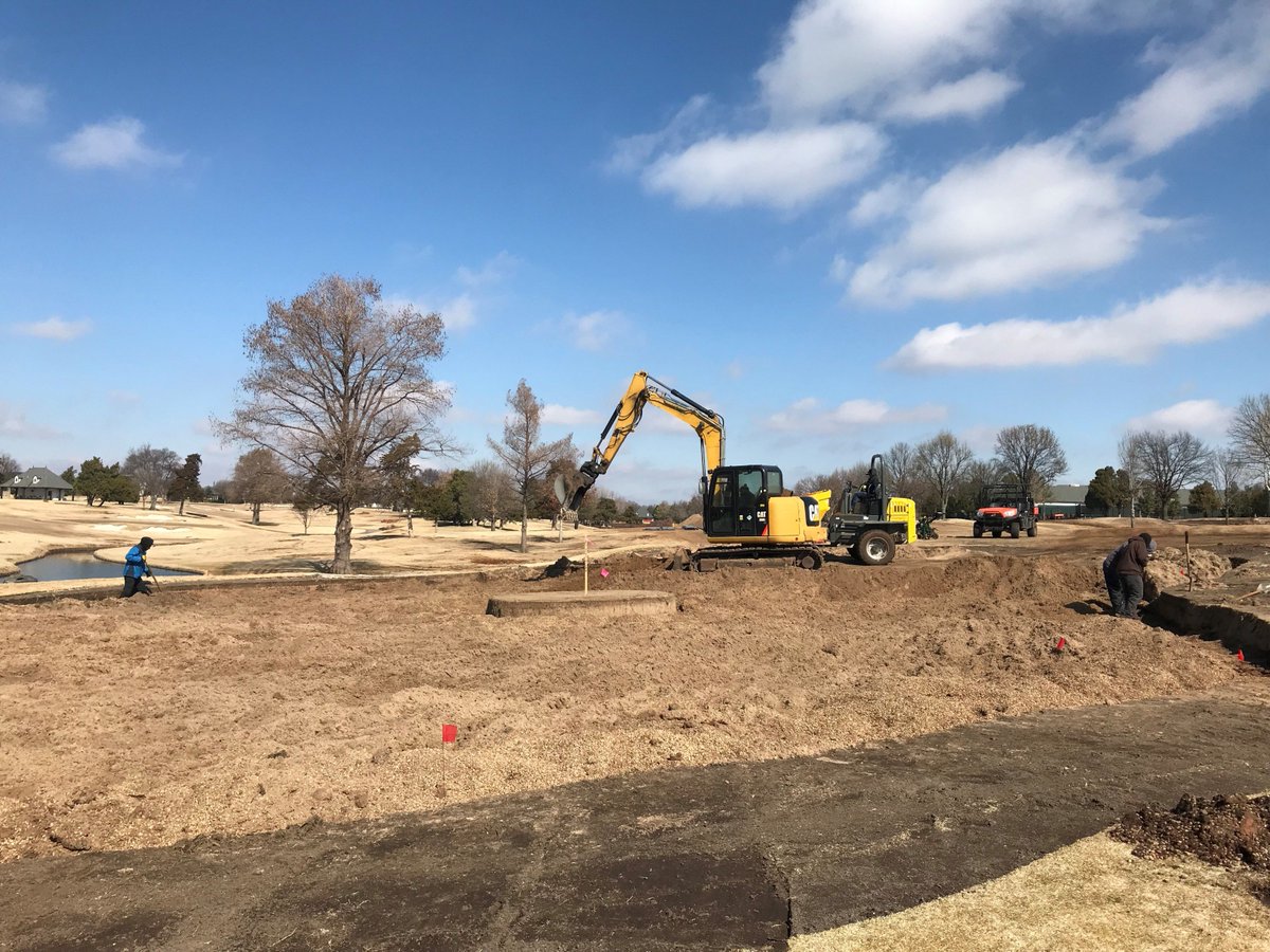 Garrett_Barnes's tweet photo. #2 Green demo underway with #LaBarRenovations. Old greens mix will be taken out, blended with topsoil and reused elsewhere on the course. Green, bunkers and entire complex will be reconstructed according to @TrippGolfArch plans and put back to @USGA Specs @okcgccgolf @NathanNgcs https://t.co/EUNMck8hTT