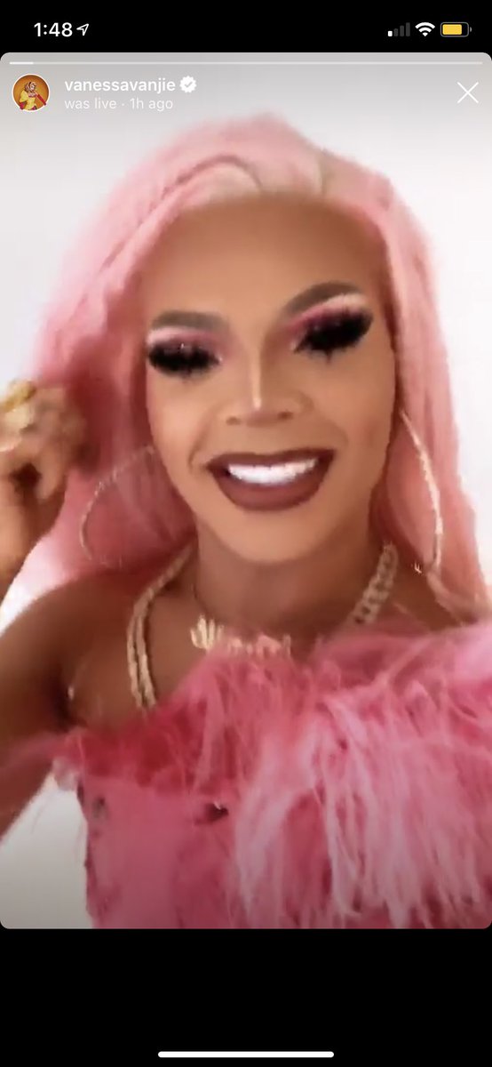 vanjiesmiling's tweet image. hehe