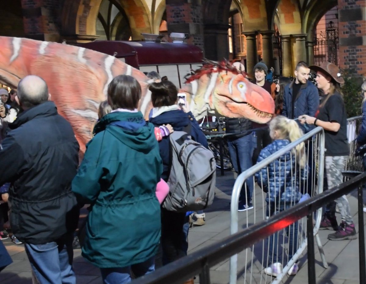 How exciting was this!!!!!???!!! #CamTwilight @SedgwickMuseum with @KidsDinoParty