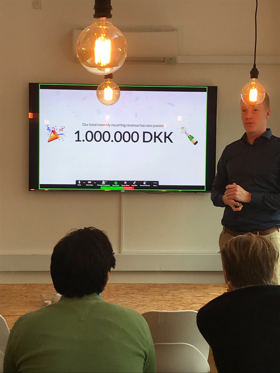 MogensMoeller's tweet photo. A very special day at the Sleeknote office today: 
We’ve now passed 1,000,000 DKK in monthly recurring revenue! 🎉

Of course celebrated with delicious cake both at the office in Aarhus but also delivered to all our amazing remote employees and their families around the globe 🌎 https://t.co/nSQKx0v3lk