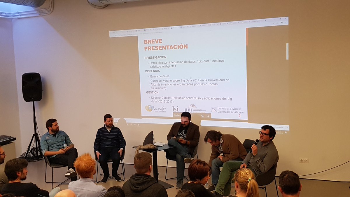 enriqueros's tweet image. Comenzando la ponencia de @jnmazon aportando la visión de la @UA_Universidad  en #DataWizards