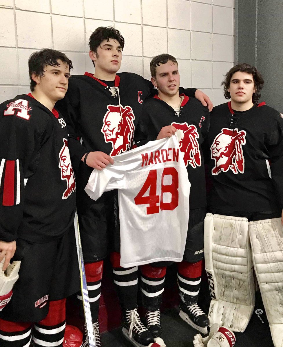 Classy move by <a href="/HockeyHw/">HW Generals HS Hockey</a> <a href="/hwathleticdept/">HW Athletic Dept.</a> at tonight’s hockey game with AHS. Thank You.