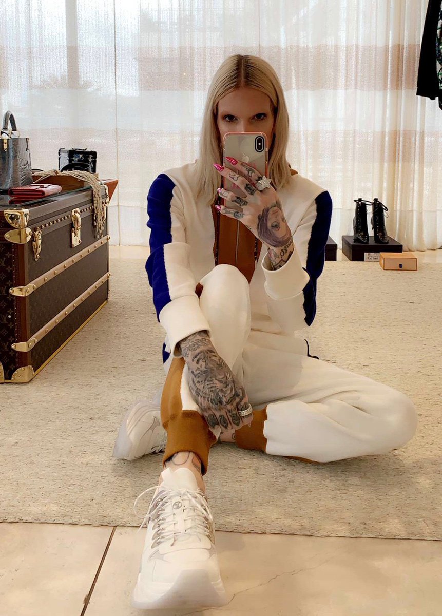 Jeffree Star on X: Louis Vuitton Queen 💋  / X