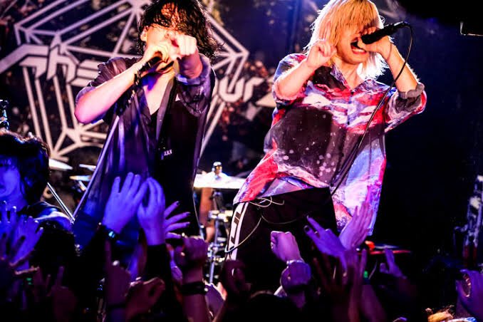tmaikyau_4127's tweet photo. バグ発生の為アカウント作り直し😭
.
.
.
.
#ONEOKROCK 
#Crossfaith 
#SIXLOUNGE 
#FearandLoathinginLas 
#その他もろもろ
#邦ロック
#邦ロック好きのフォロワーさんが増えることを願う 
#仲良くしてあげてもいいよって人RT https://t.co/na547YrUzM