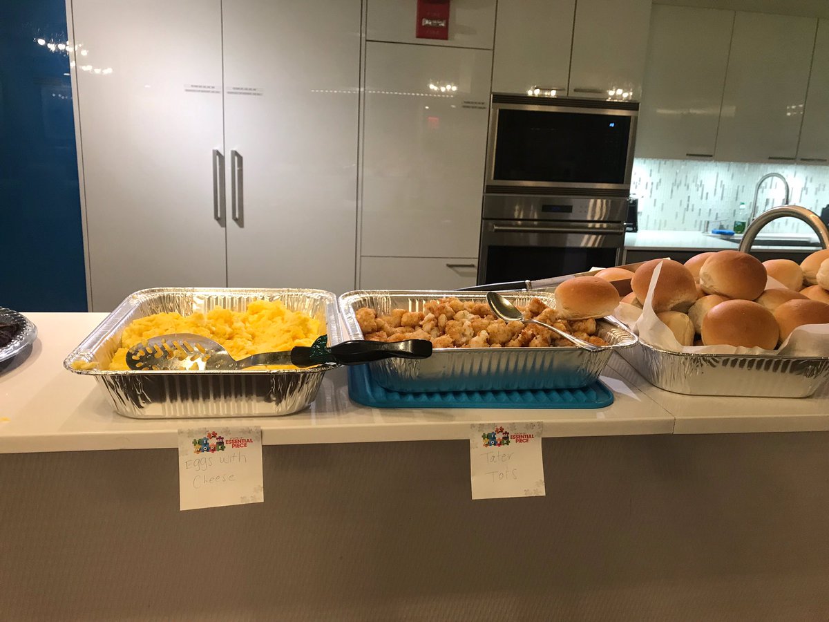 CMDeMarco9225's tweet photo. WLHS creating a fabulous brunch for the families at the Ronald McDonald House. Received rave reviews... made a lot of people smile that day https://t.co/83C2R58X5S