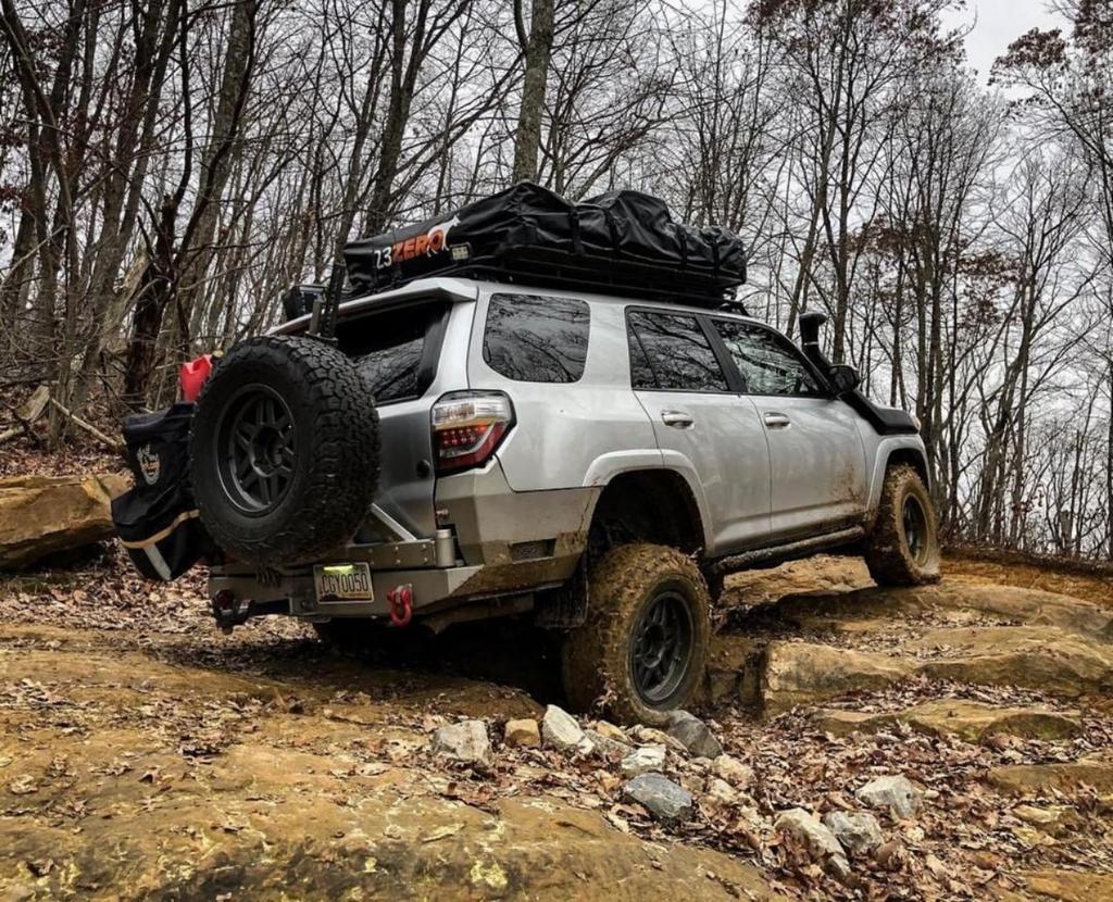 23ZeroUSA's tweet photo. There's something a bit different about the Lifestyle Overland rig... 🧐 Wonder what's next for these folks? 

Reposting @lifestyleoverland: 
...
"Sneak Peek: So many new things in the works..." https://t.co/5hMYYl5OE8