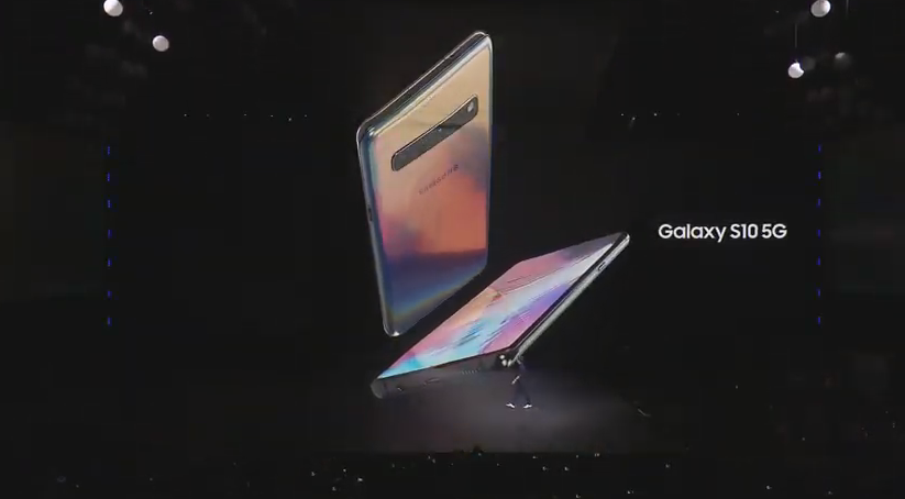 SmartTouchID's tweet photo. #GalaxyUnpacked  #Samsung is ready for #5G . 5G is 20 times faster than 4G ⚡️.  And here is ...hello #GalaxyS105G https://t.co/q2WZlpQcew