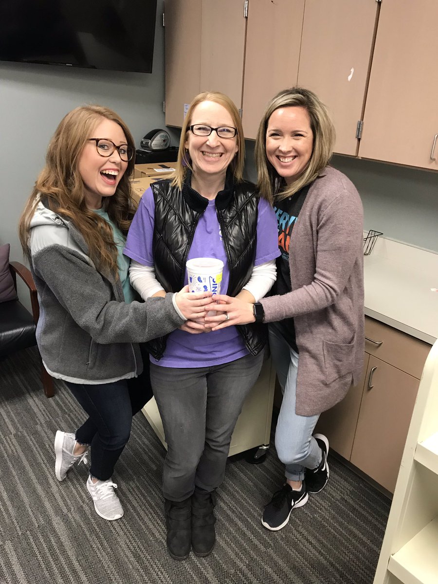 CainMustangs's tweet photo. A BIG thanks to the Church at Buffalo Creek for making our teachers’ day with SONIC drinks! #iloverockwallisd @_thechurchatbc https://t.co/N5bFzo3ZYj