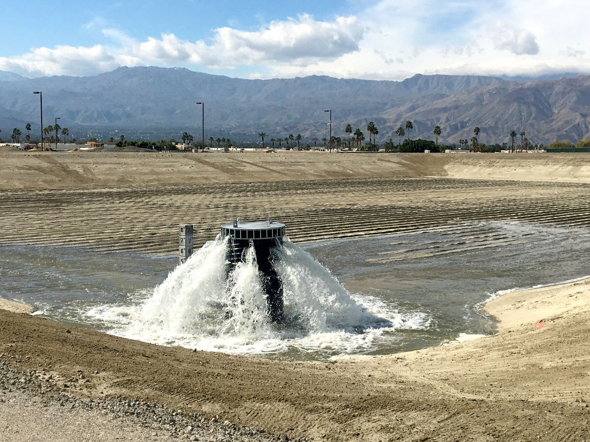 cvwdh2o's tweet photo. Today we're celebrating Phase 1 of our new Palm Desert Groundwater Replenishment Facility. When all phases are complete it will return about 25,000 acre-feet of water back into our groundwater basin in the mid-valley. 👏💦 #sustainability #cawater #CVWD https://t.co/9CodmGjbcm