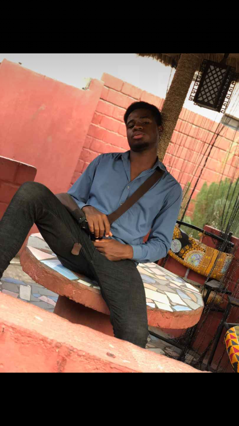 Bigabdulsalam's tweet photo. That's my twin... In case u see him somewhere say Hi 🙌😹

#love #family #youngcee
@khaleefah_umar 
#jaamarecords https://t.co/HniHrcXQhS
