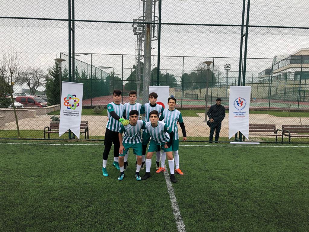 gencliksporda's tweet photo. GPDP 2018-1. Çağrı kapsamında desteklenen “Genç Gönüller Sporda Buluşuyor” projemiz devam ediyor.⚽️FC Hukuk 6 - 2 Serdivan⚽️ #GençlikProjeleriDestekProgramı https://t.co/MNmj9zLhL4