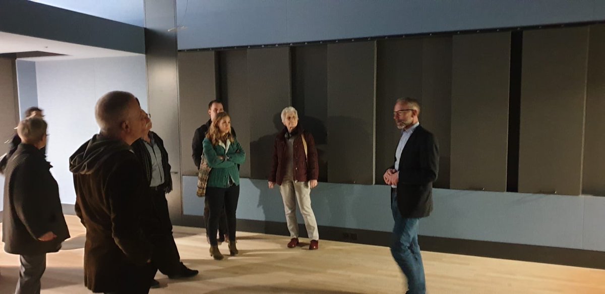BDPBaselStadt's tweet photo. .@HubertAckermann zu Besuch in den Räumlichkeiten von @srfbasel und @srfkultur an neuen Standort. Vielen Dank für die interessante Führung! https://t.co/QbBDIcMUbq