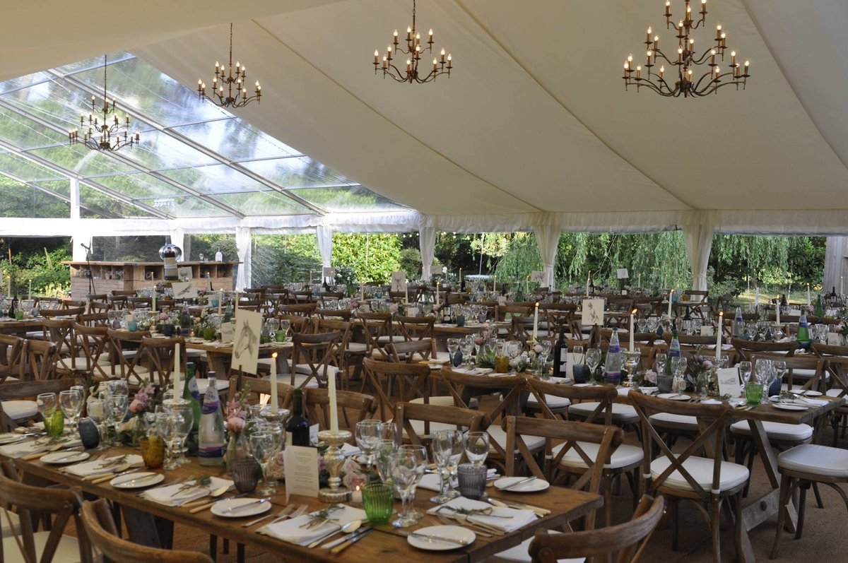 AbbasMarquees's tweet photo. A little bit of #weddinginspiration there’s soo many looks that can be created with a #marqueewedding @WeddingAffair #weddinghour #WeddingWednesday #gettingmarried https://t.co/RLh1ooEzX1