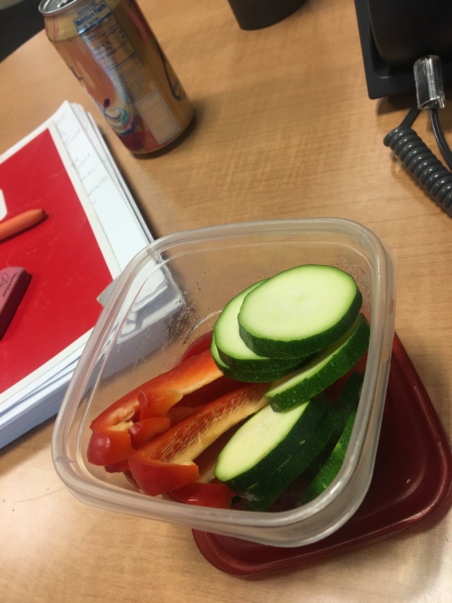 Also, eat your veggies! Ha🥦🥒🥕😋