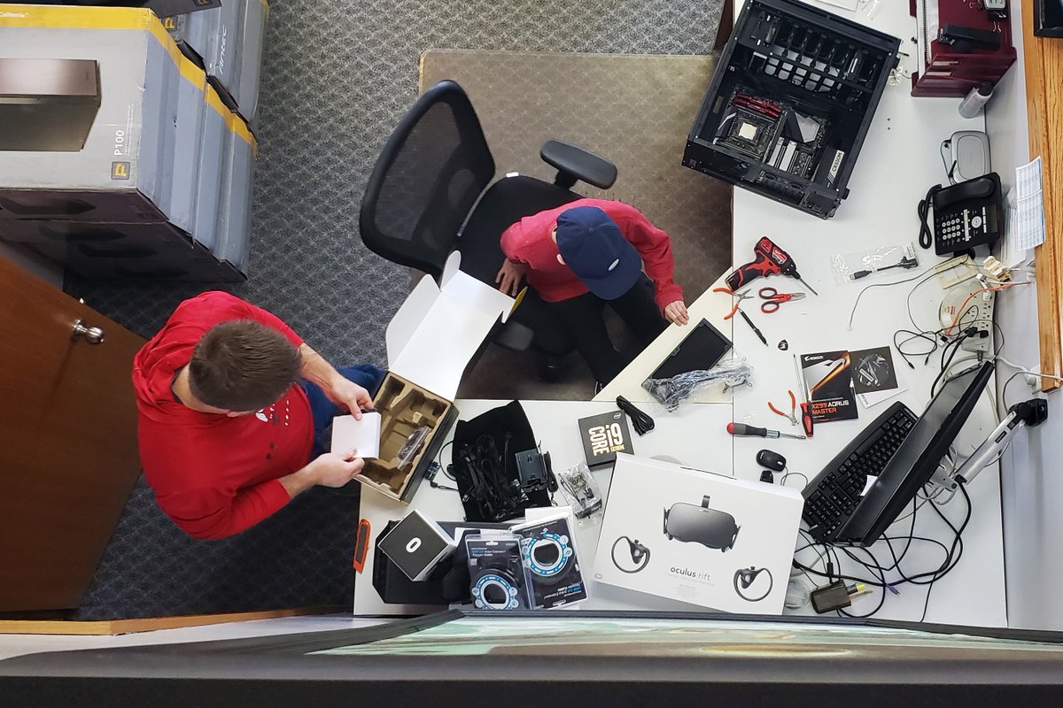 ProSoft_AEC's tweet image. It&apos;s #JobShadow Day over here! We love seeing young faces interested in #AEC careers!

#ProSoft #autodesk #architecture #engineering #construction