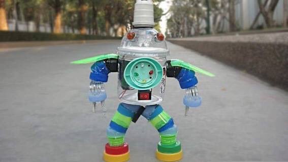 Scrap-Bots TOMORROW at @TorreAbbey ! Join the @SquircleArts Team in the Learning Lab at 10-12.

MAKE, BUILD & CREATE your very own robot out of scrap with the @TroveScrapstore 🤖♻️🙌
 
All ages welcome. No need to book.
Cost: £3 per child (£5 per family)

facebook.com/events/4212700…