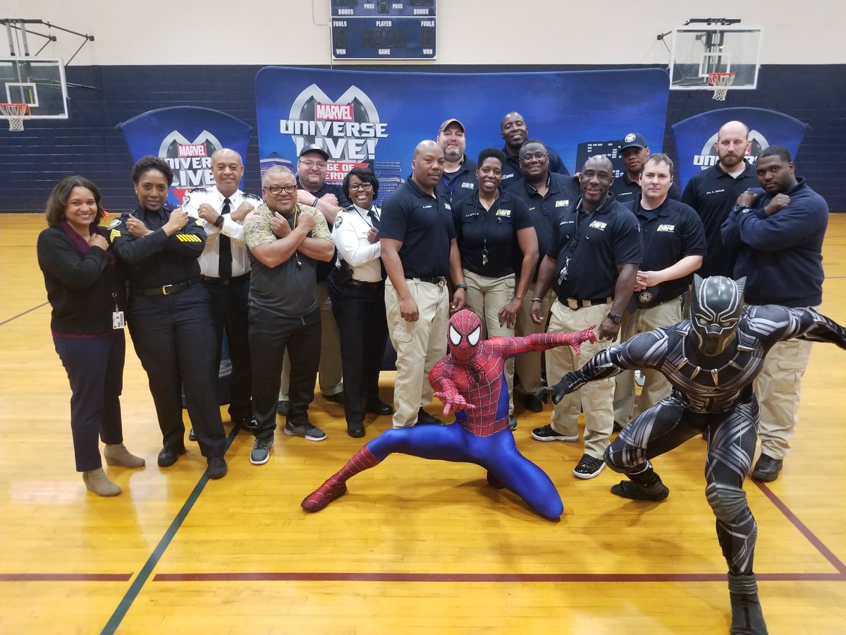 Atlanta_Police's tweet photo. APD CARES: Superheroes unleashed to celebrate #BlackHistoryMonth with our @atlanta_pal youth. @MarvelOnTour's #BlackPanther &amp; #SpiderMan showed the kids a great time. Our officers taught them about our local heroes, APD'S first eight black patrol officers. AND a pizza party! https://t.co/7f2dLfn5ih
