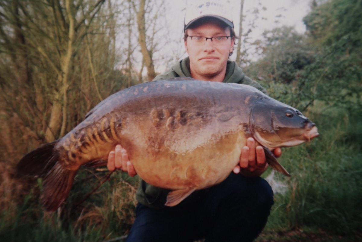 One of the big girls from back in the day on monks pit #carp #mirrorcarp #monkpit #carpediem #carps