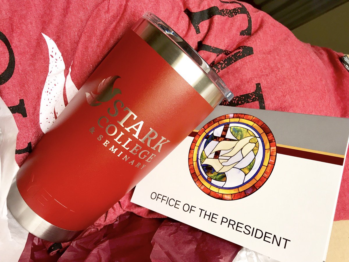 JesseRincones's tweet photo. @C4rpenter @tinydominguez @juliosguarneri @PastorRAguirre @vidal_muniz @louican @csdupree @chrisstapper Watchale my shirt...and cup!

#NoQueNo #StarkRocks https://t.co/4stWeR5ASv