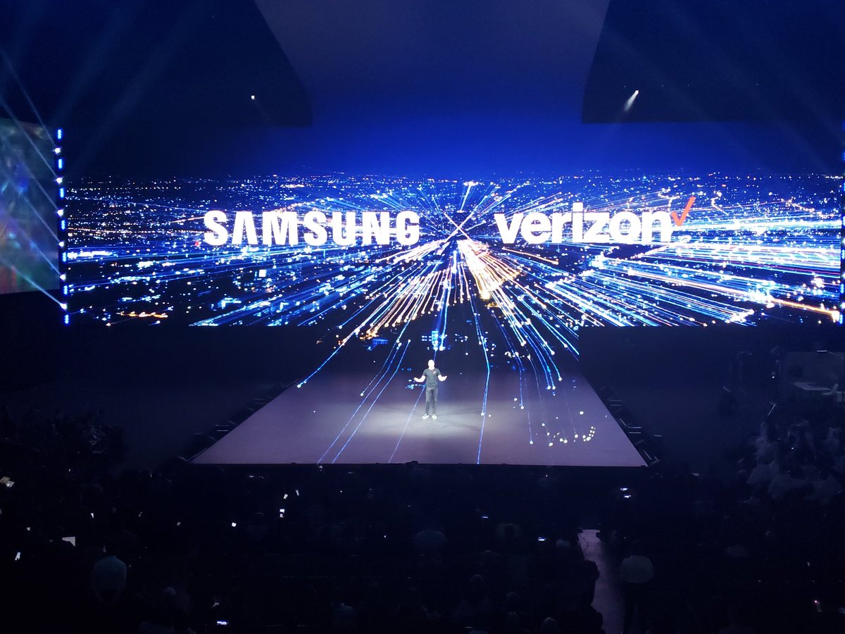 Thanks <a href="/hansvestberg/">Hans Vestberg</a> and Verizon team <a href="/RonanDunneVZW/">Ronan Dunne</a> for partnership <a href="/Samsung/">Samsung Electronics</a> #SamsungGalaxyS10 event.
