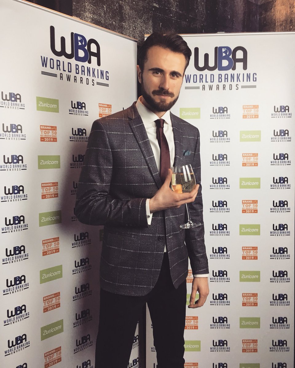 Cracking night Presenting the <a href="/BankingAwards/">WorldBankingAwards</a> - Really enjoyed hosting the event &amp; looking forward to more gigs soon #presenter #host #wba 🎤🎬🎥