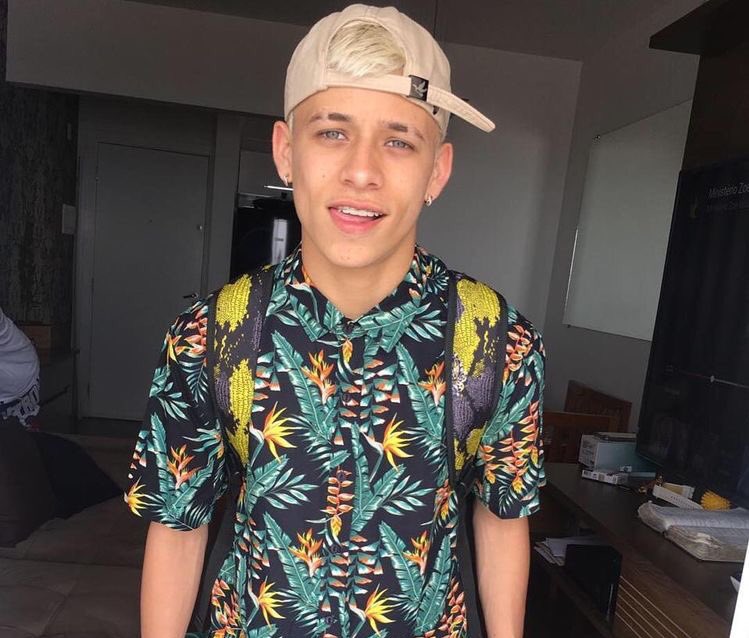 giirlsciumes's tweet photo. Mc Pedrinho https://t.co/U7AL4Khbgv
