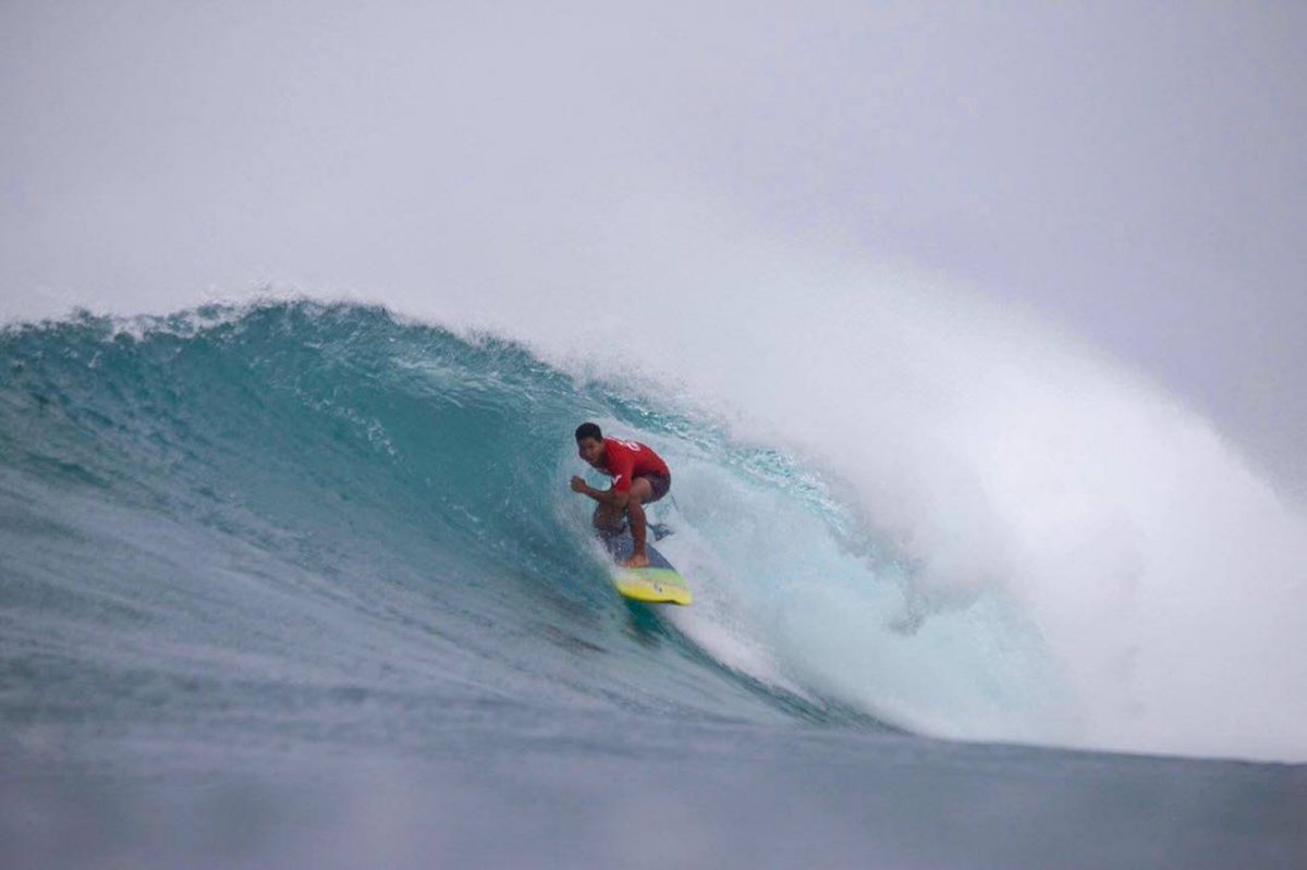 ISAsurfing's tweet photo. Congrats to Fiona Wylde 🇺🇸 and Poenaiki Raioha (TAH) for taking the wins at the @theappworldtour #SunsetBeachPro. 👏 👏 https://t.co/a7RRx7jv4o