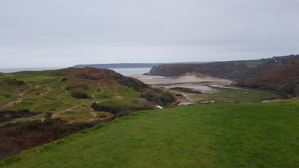 huwevs963's tweet image. Lovely stroll around @PennardGolfClub with @evsffi today!! #threecliffs #lovethegower
