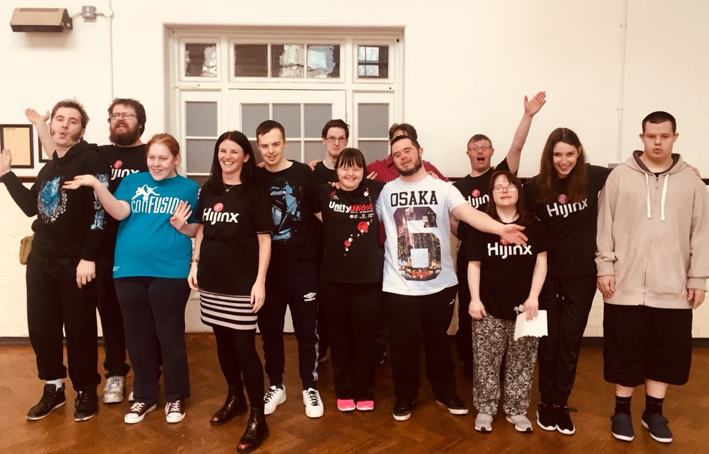 McTernan1971's tweet image. Last day Teaching for a while @Hijinx #SouthAcademy2 Going to miss this lot of talented actors. #ActingForScreen