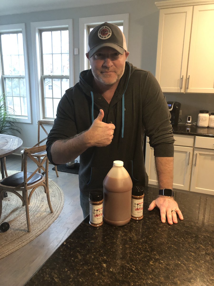 Just got my shipment of @LegallySauced and can’t wait to get to cookin! Bad ass hat too!