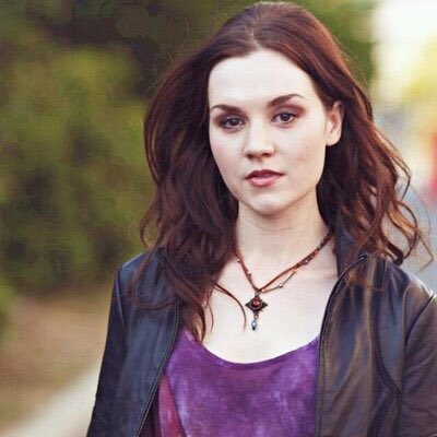 WhenWarComesRP's tweet photo. #WCW #Supernatual 

• @HisCheerio
• @UnkilliableMe 
• @hisdemonmeg89 
• @CurlsandGuns https://t.co/vVPFzlLEag