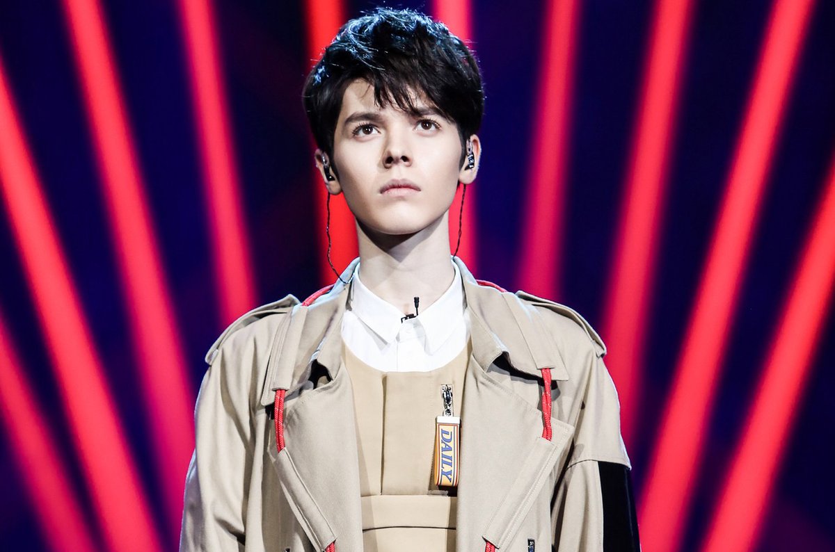 Bulgarian-Russian singer <a href="/KristianKostov_/">Kristian Kostov</a> talks Chinese #Singer competition blbrd.cm/XtrpMZ