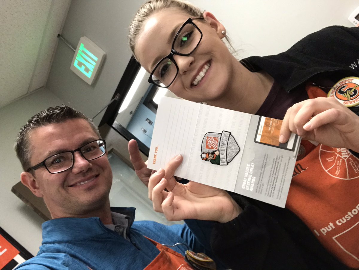 Hannah getting her first Platinum!!! Very proud of you. Great job!!@rachelk1081 <a href="/sutherlandfm/">Frank Sutherland</a> <a href="/bobsaniga/">Bob Saniga</a> @rachelk1081