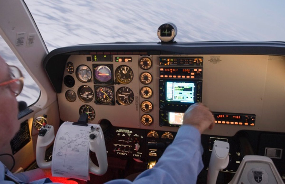 AOPAluxembourg's tweet photo. Another milestone published in the easier access for general aviation pilots to instrument flight rules flying: a more proportionate set of requirements for GA pilots and a competency-based approach to gain an IFR flying qualification https://t.co/z7vFTShZEX #EASA #IAOPA https://t.co/9muv9RxdiP