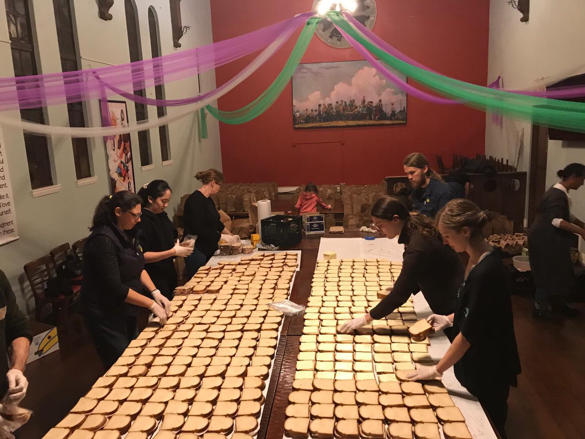 KTVU's tweet image. Volunteers making 900 sandwiches at Oakland City Church for #breadfored campaign to support teachers as they begin to picket tomorrow. According to @OaklandEA they have raised $80k to help feed students #oaklandteachersstrike