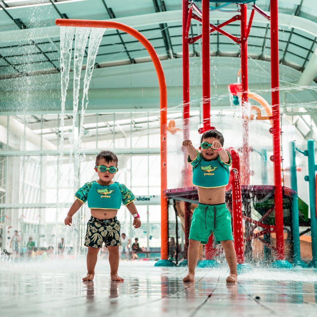 Water confidence looks like this! 💪🏻 We absolutely adore this pic of the boys enjoying their splash time in our Deep Sea Water Wings Vest. 

Available now at independent retailers. 

[Image: qoo.ly/vjqfm] #zoggs #zoggsaustralianewzealand