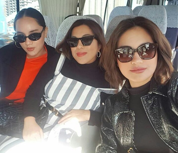 sincex2013's tweet image. Julie with Juliana and Pia. 
#MACSpringPreview
© instagram.com/p/BuIaRG1Hdaj/…